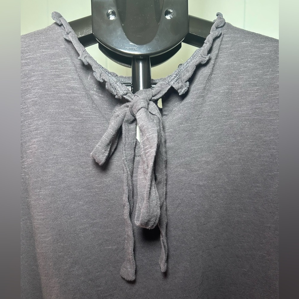 LOFT Gray Eyelet Ruffle Blouse - Picture 4 of 5